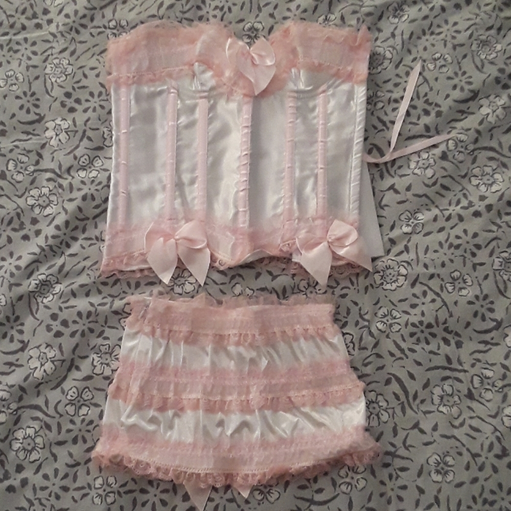 Bustier and micro skirt (crotchless panty)